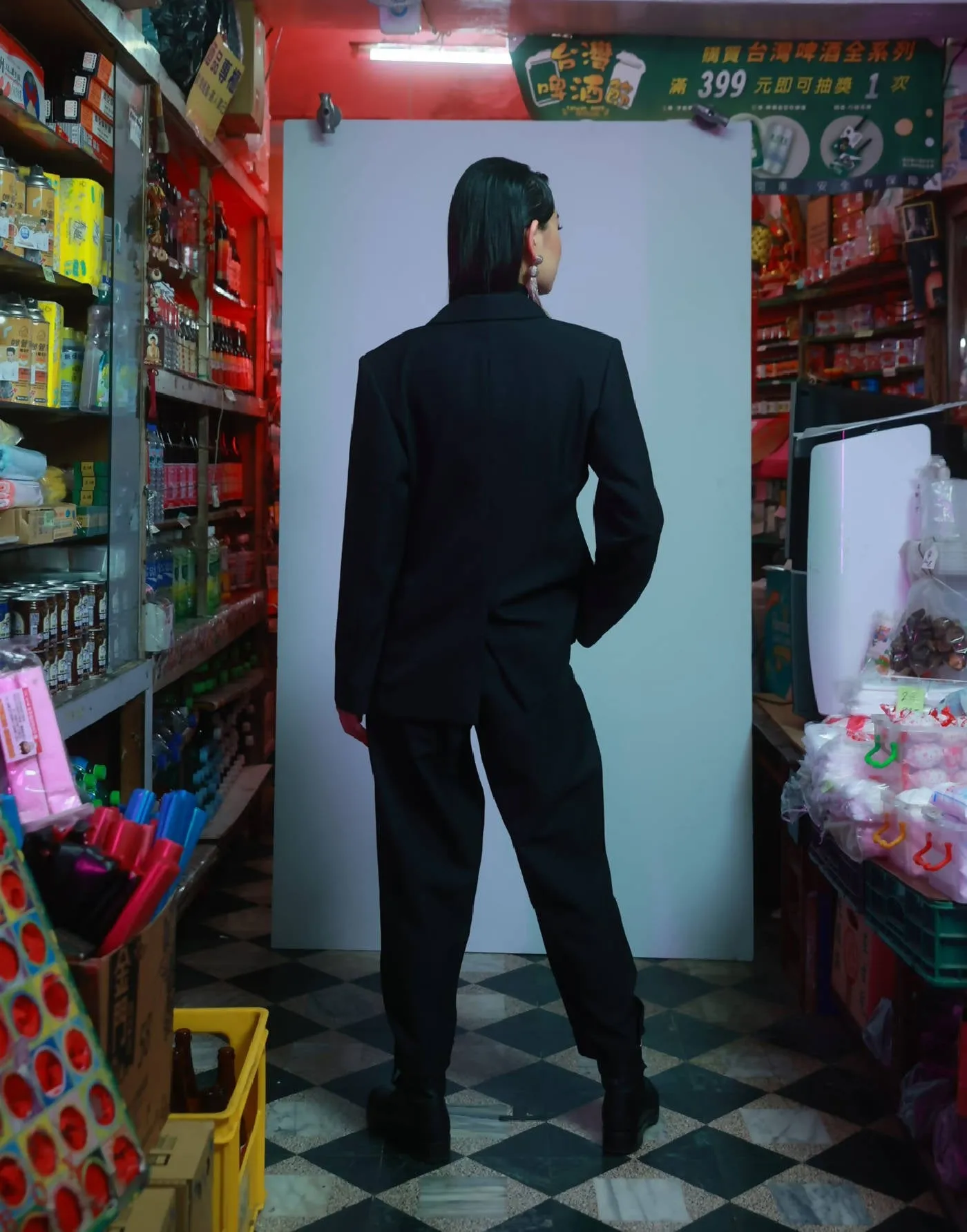 Deconstructed-Shoulder Grunge Style Suit
