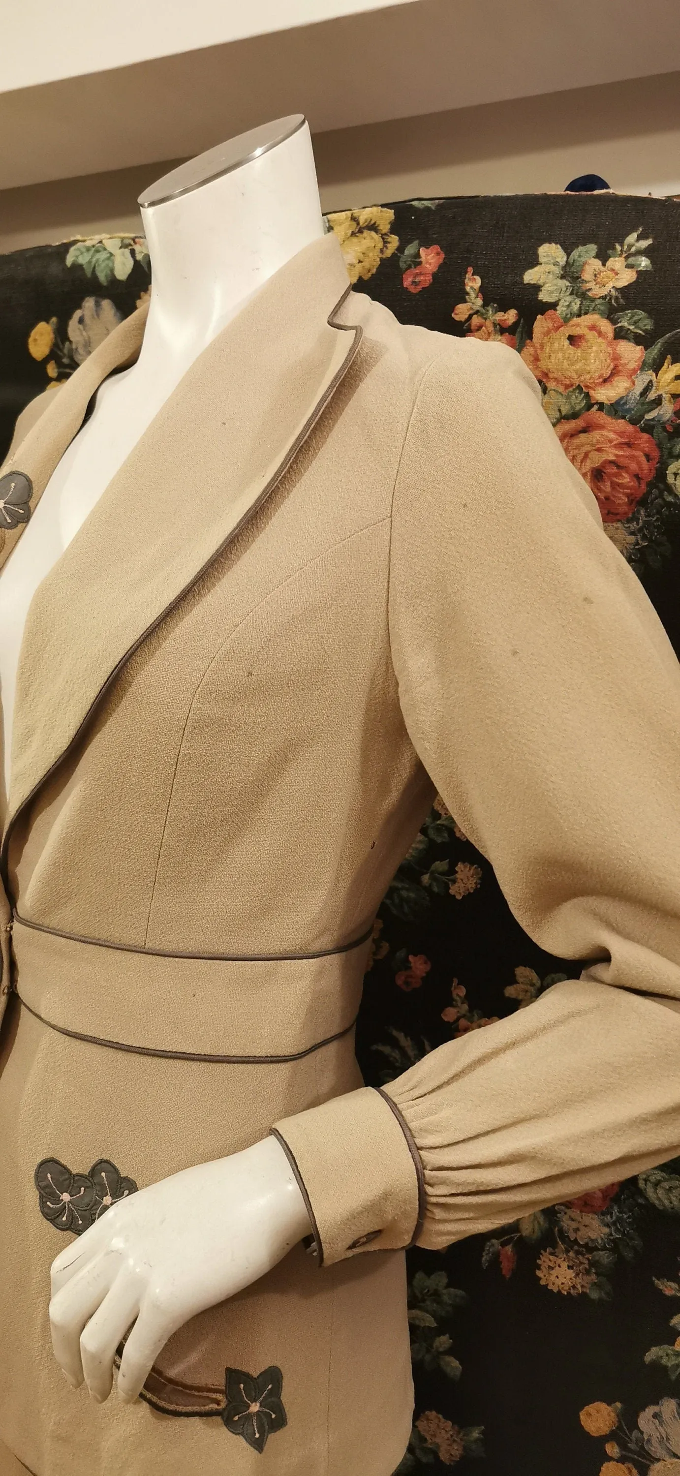 Janice Wainwright suit
