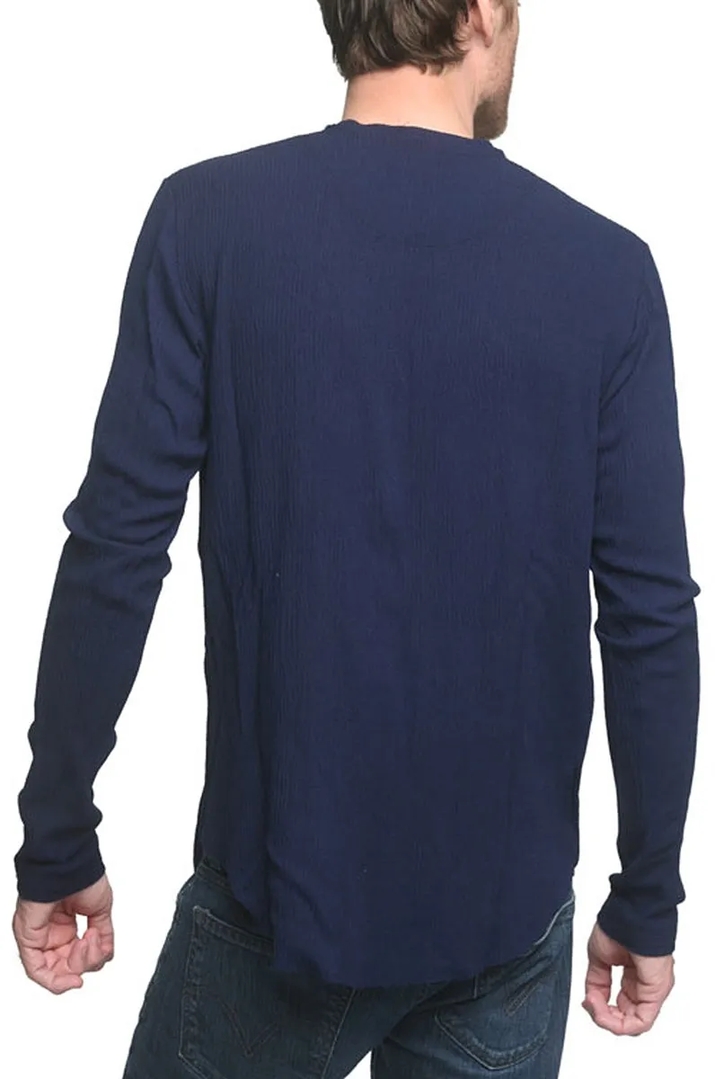 Men's Marcelo Pequeno - "AQUILA" Long Sleeved V-Neck Shirt in Navy