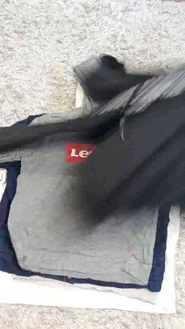 NAUTICA/REEBOK/LEVI'S/TOMMY SWEATSHIRTS - 27 PCS
