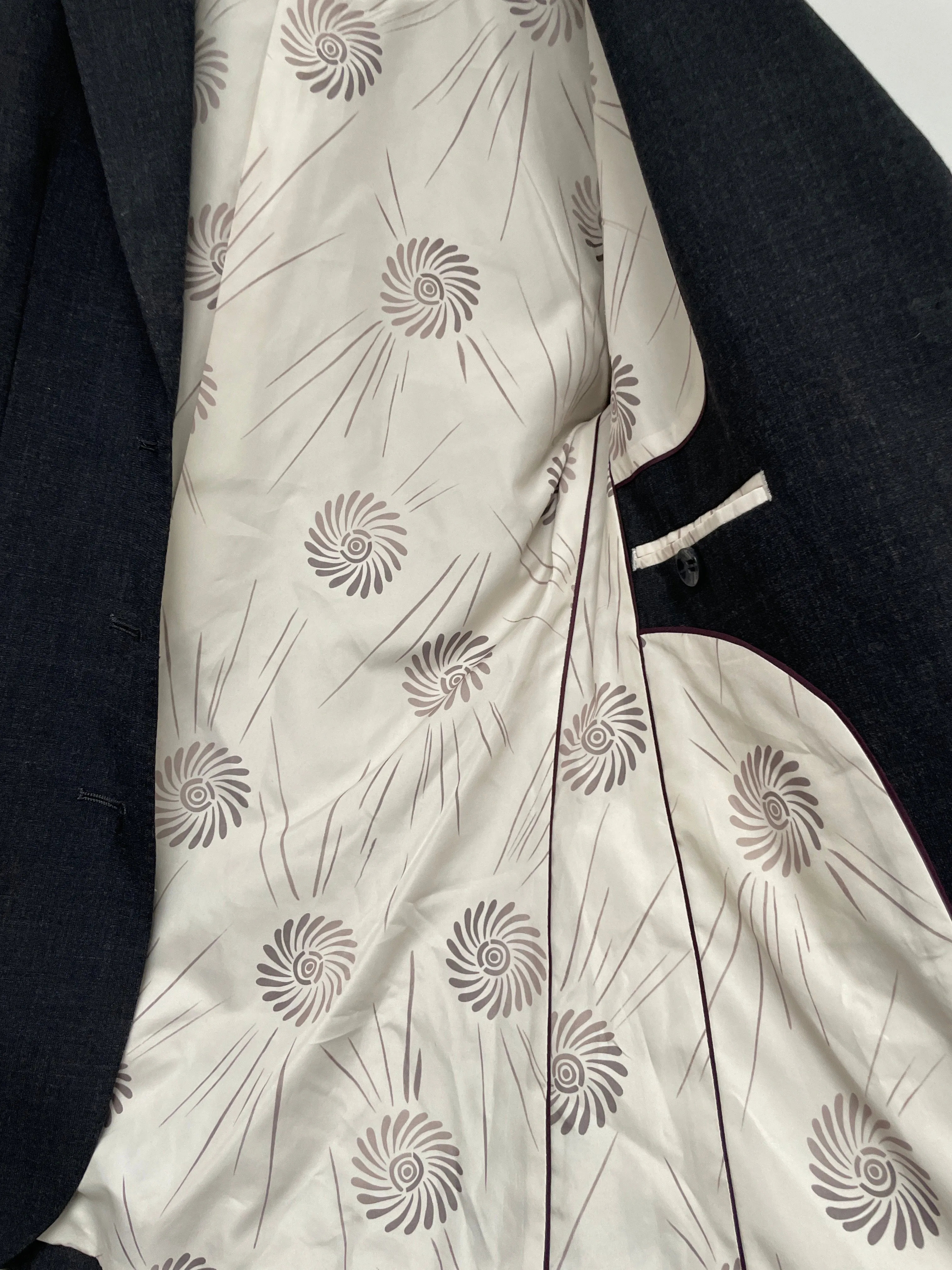 Rubynee Vintage y2k skopes Grey mens suit jacket