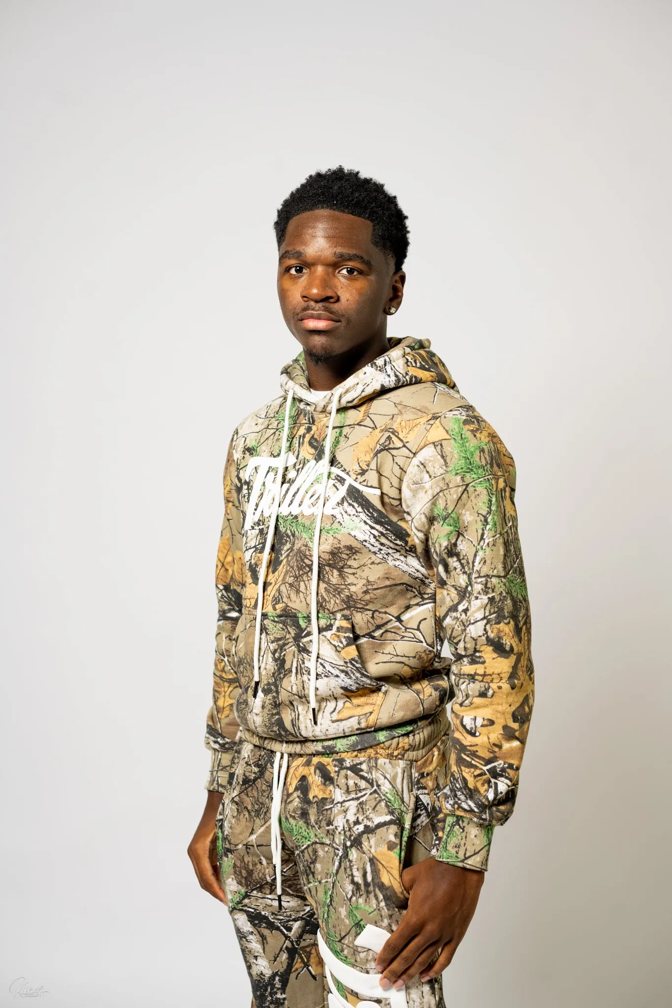 Trillest Puff Print Hoodie - Camo/White