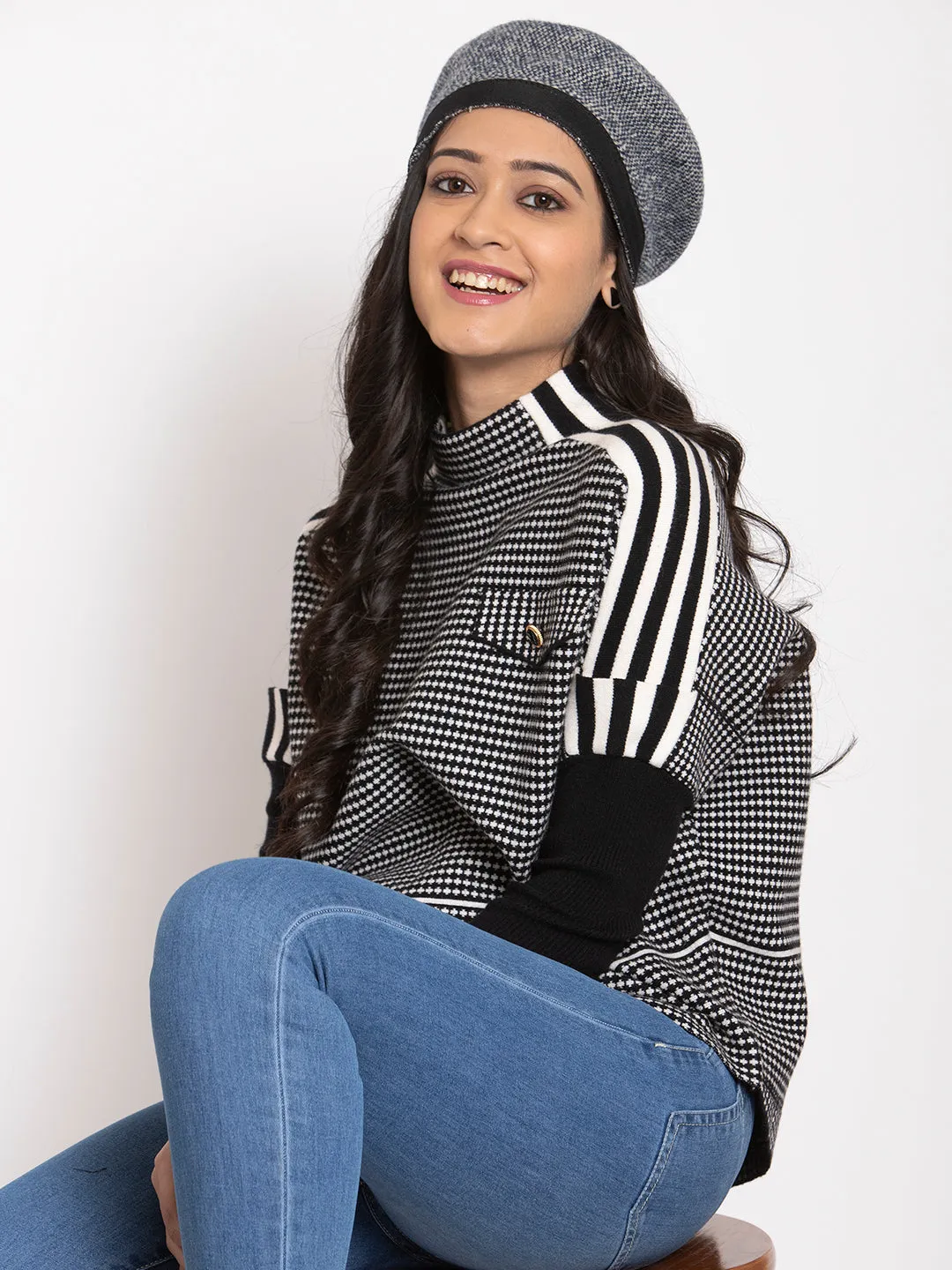 Women Black Checked Pullover