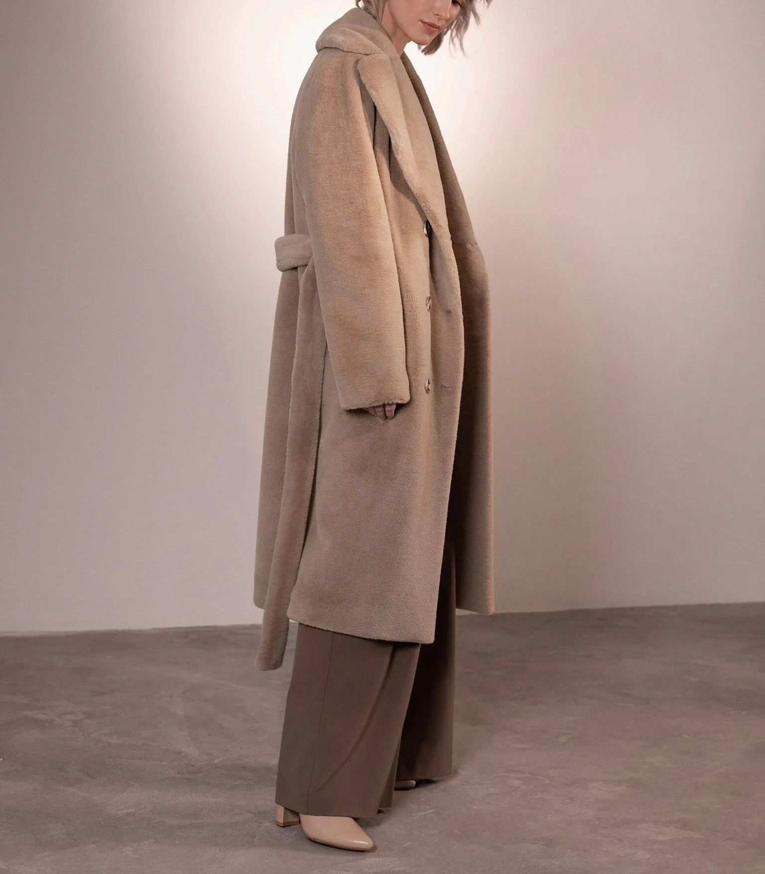 Women's Autumn/Winter Turn Down Collar Long Coat With Belt