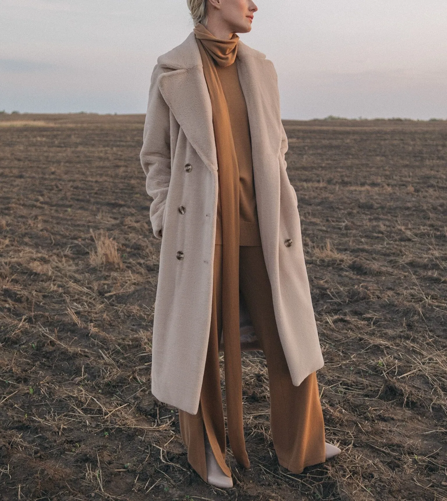 Women's Autumn/Winter Turn Down Collar Long Coat With Belt